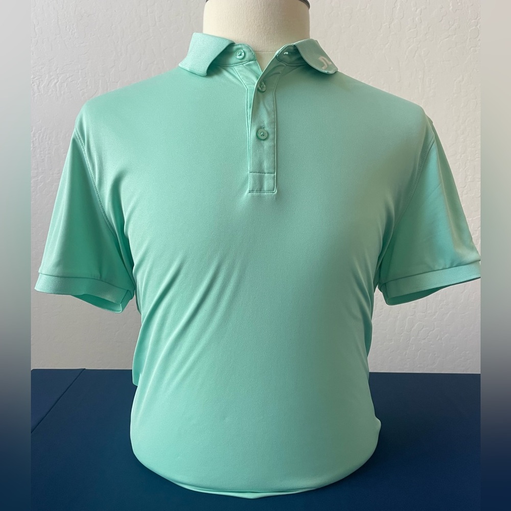 J. Lindeberg - XL Reg Fit, Aqua, White Accents